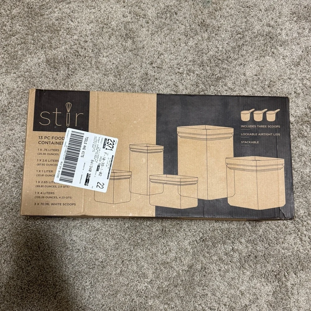 Brand New Stir 13 PC Food Container